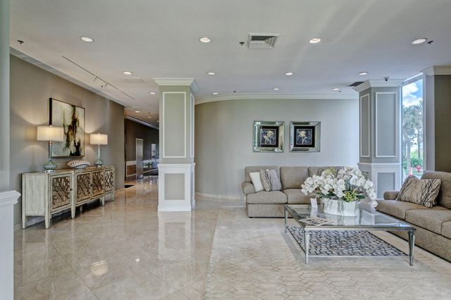 5510 N Ocean Drive 14d, Singer Island, FL 33404