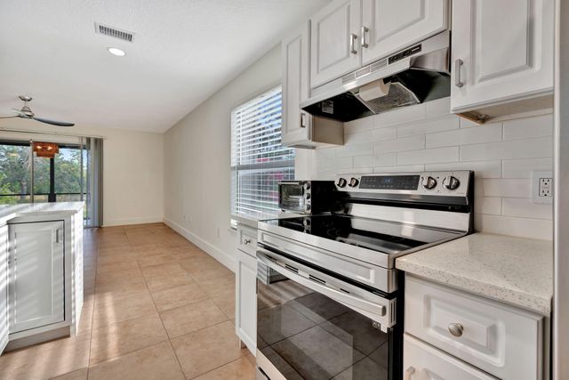 8132 SE Croft Circle A-1, Hobe Sound, FL 33455