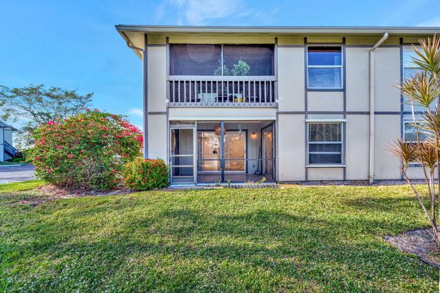 8132 SE Croft Circle A-1, Hobe Sound, FL 33455