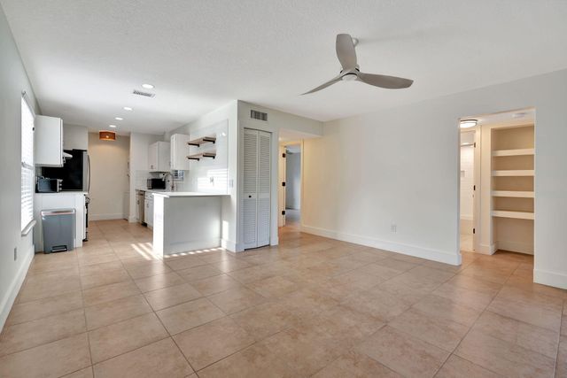 8132 SE Croft Circle A-1, Hobe Sound, FL 33455