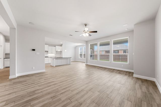 3724 Twin Pines Drive, Grand Prairie, TX 76065