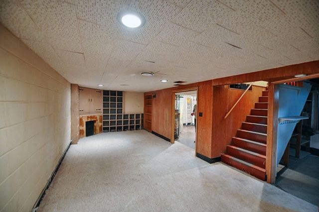 4906 Thomas Avenue N, Minneapolis, MN 55430