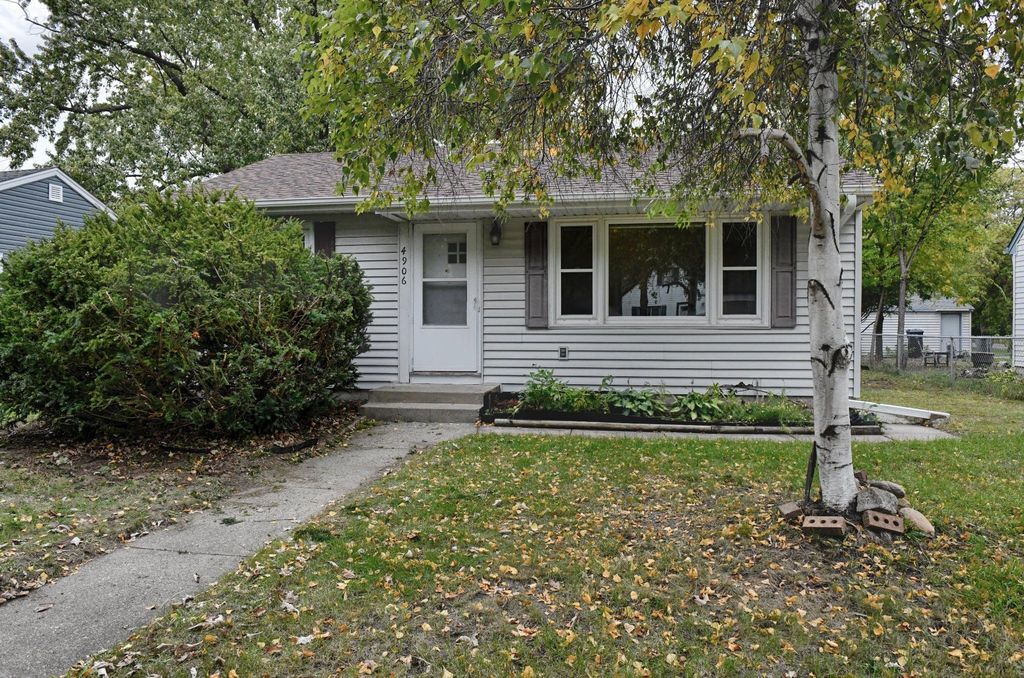 4906 Thomas Avenue N, Minneapolis, MN 55430