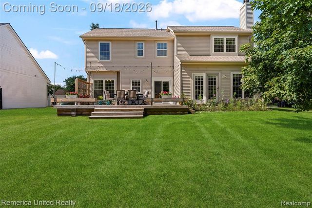 1030 Shetland Drive, South Lyon, MI 48178