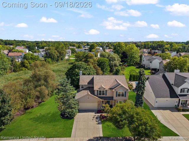 1030 Shetland Drive, South Lyon, MI 48178
