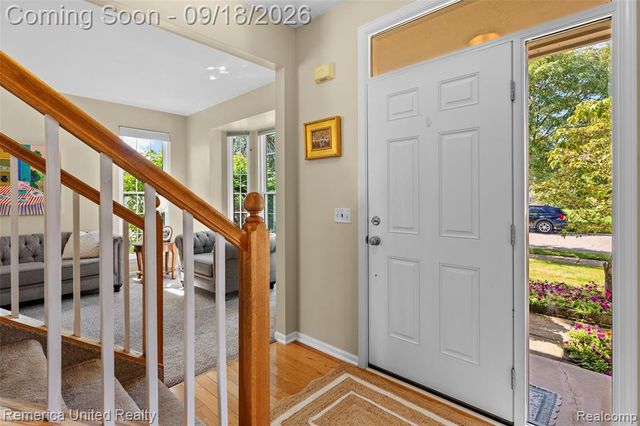 1030 Shetland Drive, South Lyon, MI 48178