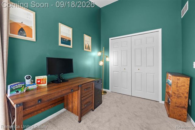 1030 Shetland Drive, South Lyon, MI 48178