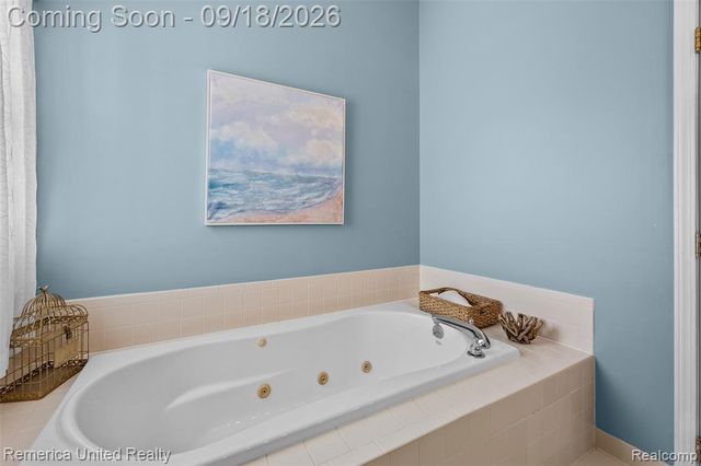 1030 Shetland Drive, South Lyon, MI 48178