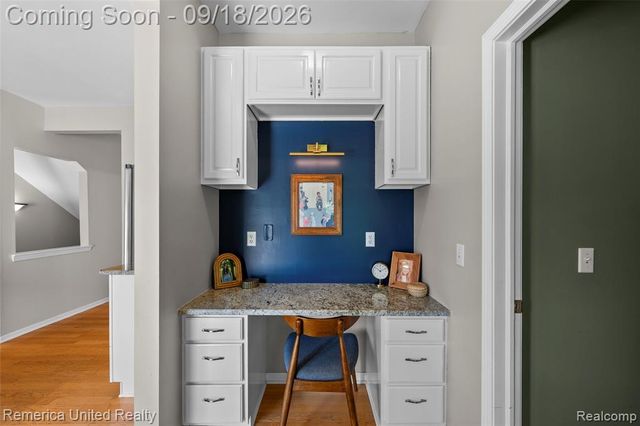 1030 Shetland Drive, South Lyon, MI 48178