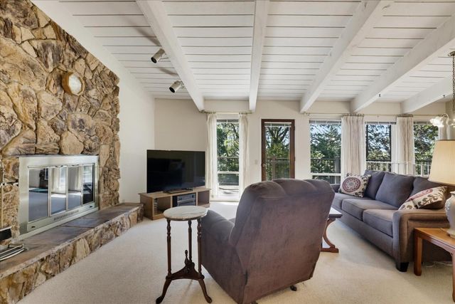 10655 E Piper Ln, Nevada City, CA 95959