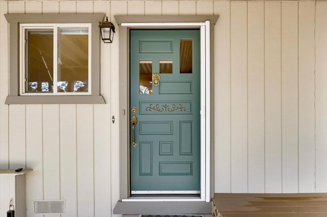 10655 E Piper Ln, Nevada City, CA 95959