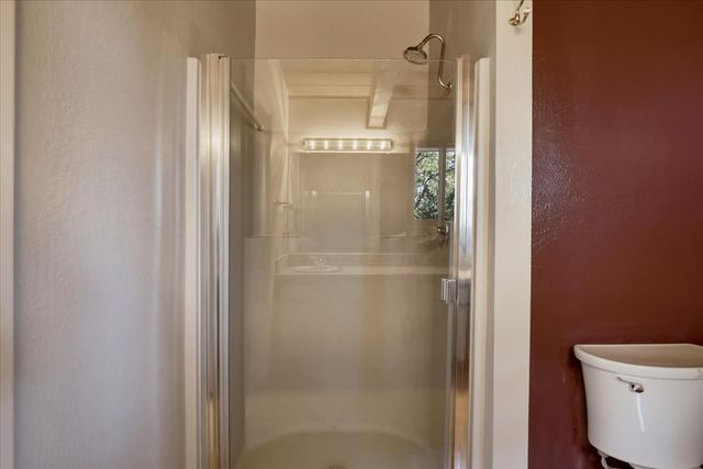 10655 E Piper Ln, Nevada City, CA 95959