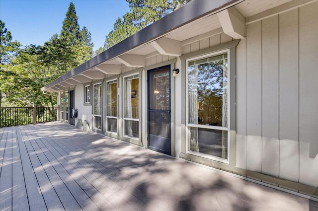 10655 E Piper Ln, Nevada City, CA 95959