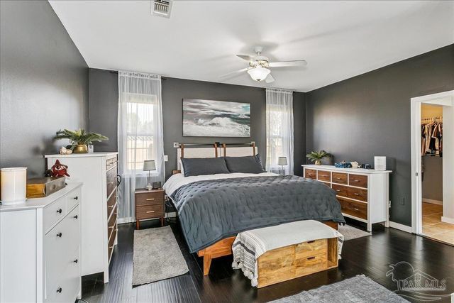 1724 Sea Lark Ln, Navarre, FL 32566