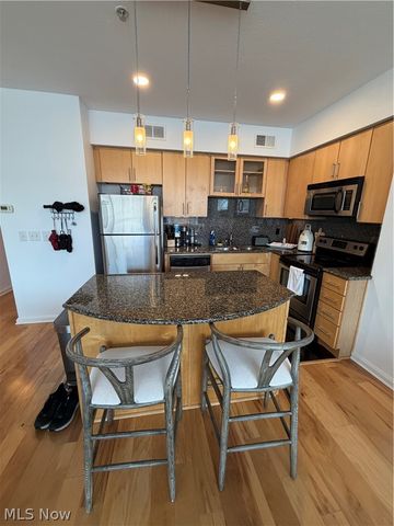 1237 Washington Avenue 412, Cleveland, OH 44113