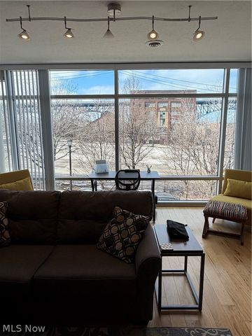 1237 Washington Avenue 412, Cleveland, OH 44113