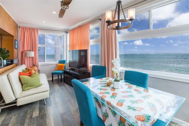 53-797 Kamehameha Highway, Hauula, HI 96717