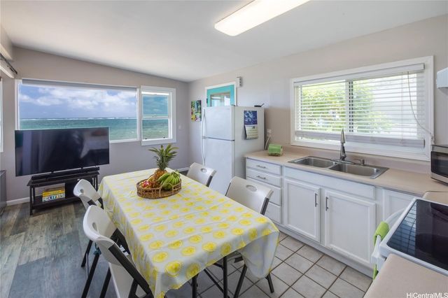 53-797 Kamehameha Highway, Hauula, HI 96717