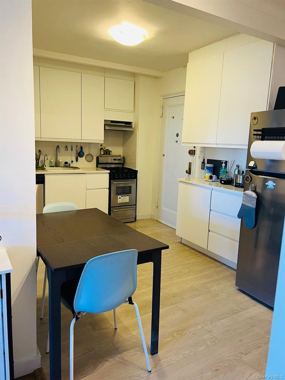 110-20 71st Ave 416, Forest Hills, NY 11375 — photo 3