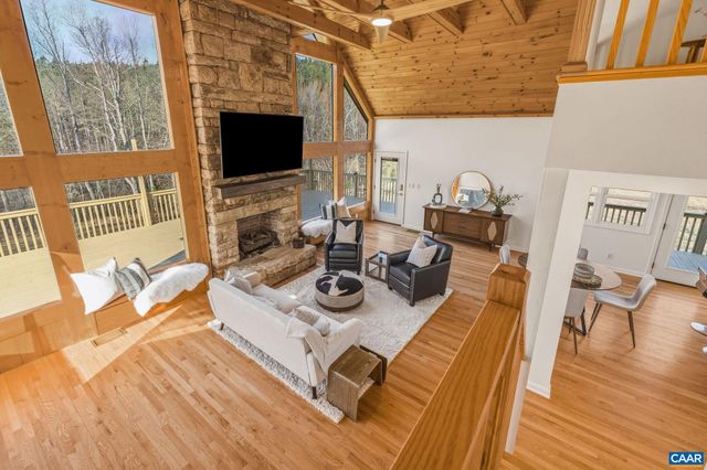 7102 BLACKWELLS HOLLOW RD, Crozet, VA 22932