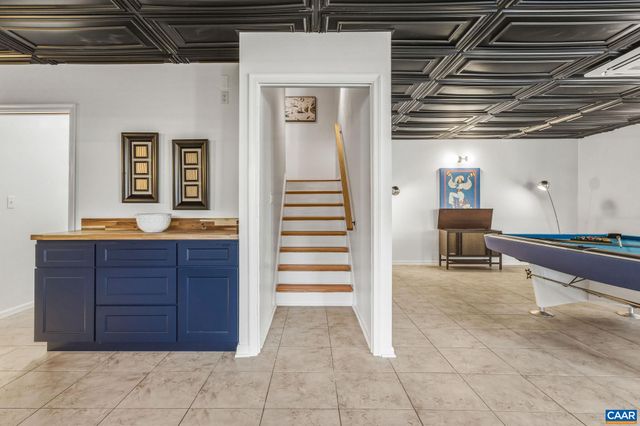 7102 BLACKWELLS HOLLOW RD, Crozet, VA 22932