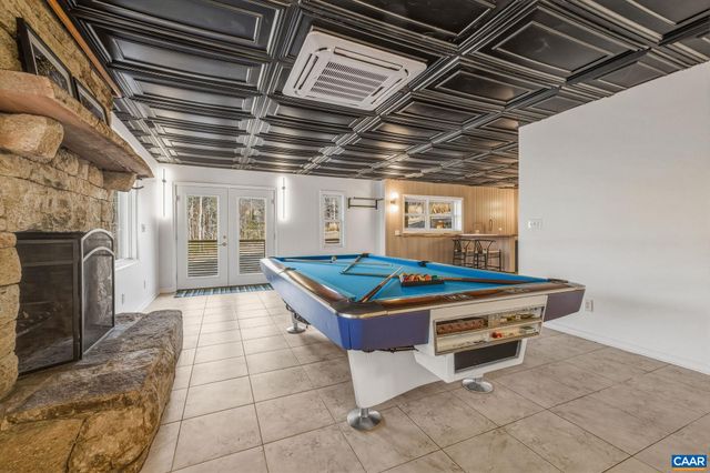 7102 BLACKWELLS HOLLOW RD, Crozet, VA 22932