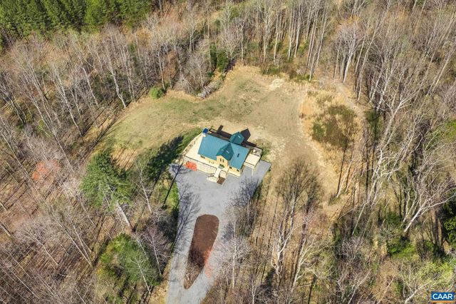 7102 BLACKWELLS HOLLOW RD, Crozet, VA 22932