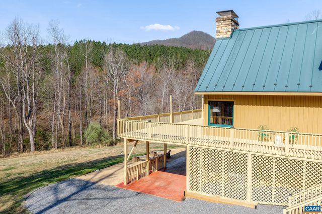 7102 BLACKWELLS HOLLOW RD, Crozet, VA 22932