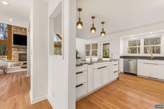 7102 BLACKWELLS HOLLOW RD, Crozet, VA 22932