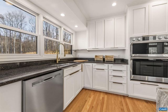 7102 BLACKWELLS HOLLOW RD, Crozet, VA 22932