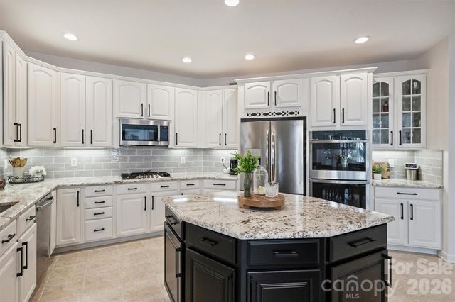 9621 Baileywick Road, Charlotte, NC 28277