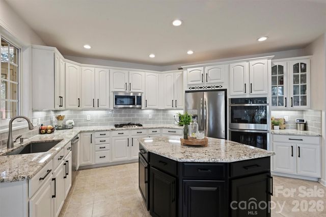 9621 Baileywick Road, Charlotte, NC 28277