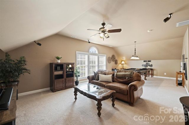 9621 Baileywick Road, Charlotte, NC 28277