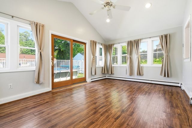29 Karen Ln, Weymouth, MA 02188