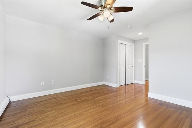 29 Karen Ln, Weymouth, MA 02188
