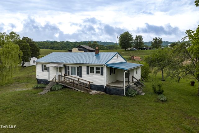 1313 Oasis Road, Bulls Gap, TN 37711