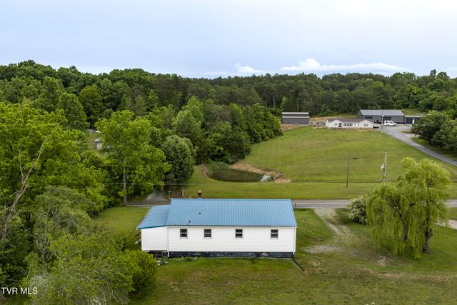 1313 Oasis Road, Bulls Gap, TN 37711