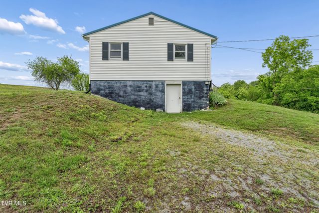 1313 Oasis Road, Bulls Gap, TN 37711