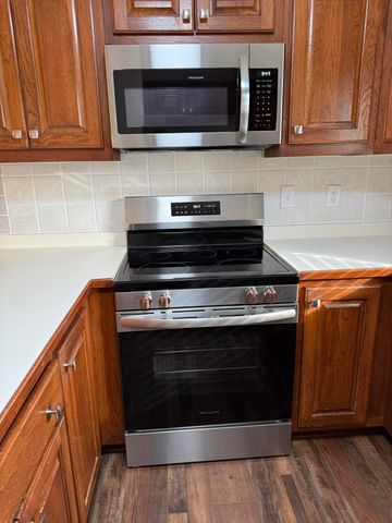 304 Persimmon Way, Harrodsburg, KY 40330