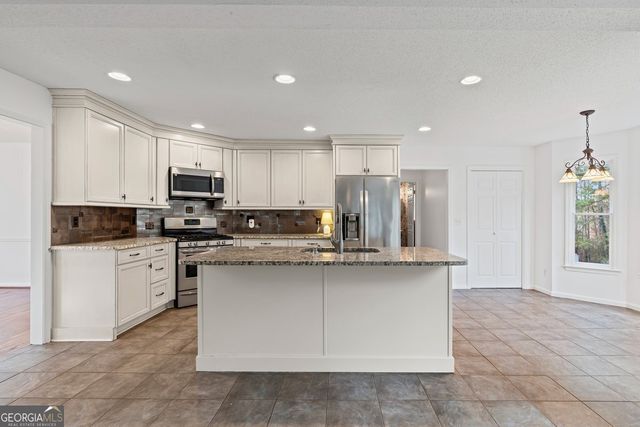 415 Carmain Lane NW, Marietta, GA 30064