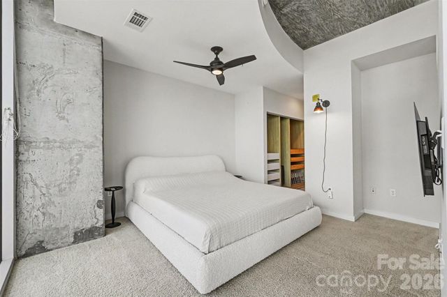 210 N Church Street 2204, Charlotte, NC 28202