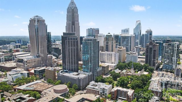 210 N Church Street 2204, Charlotte, NC 28202