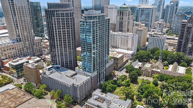 210 N Church Street 2204, Charlotte, NC 28202