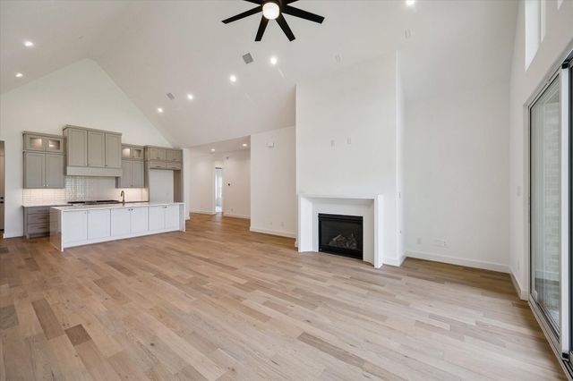 422 Venado View Court, Conroe, TX 77304