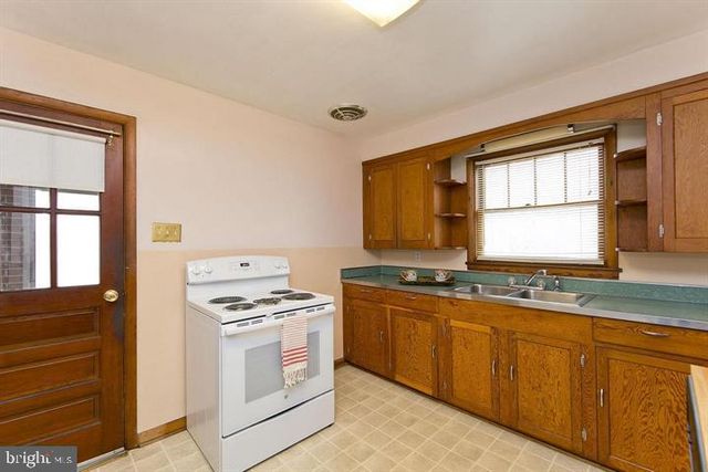 1610 S. LOUDOUN ST, Winchester, VA 22601