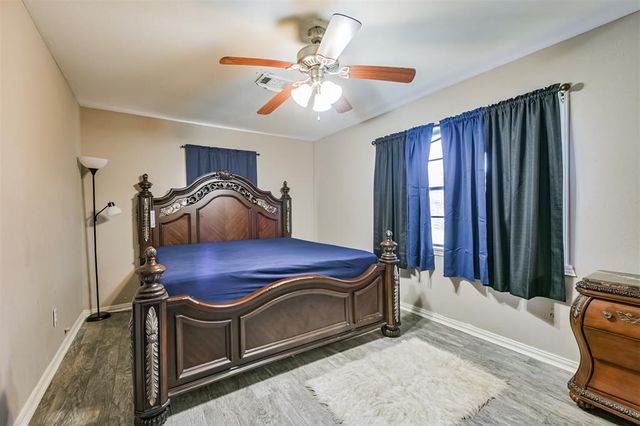 224 Zinn Drive, Crosby, TX 77532