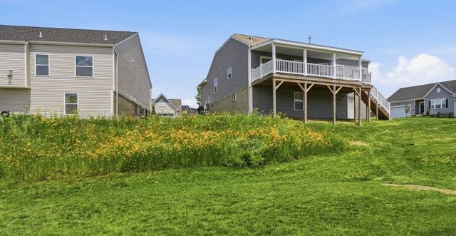 812 Curtman Ct, Plum Boro, PA 15068