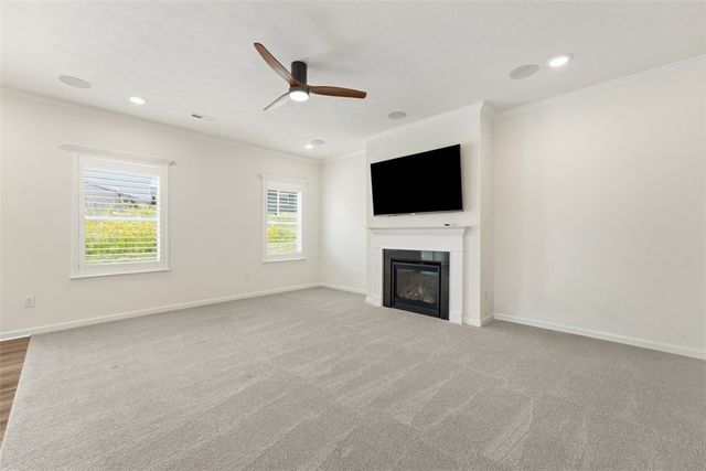 812 Curtman Ct, Plum Boro, PA 15068