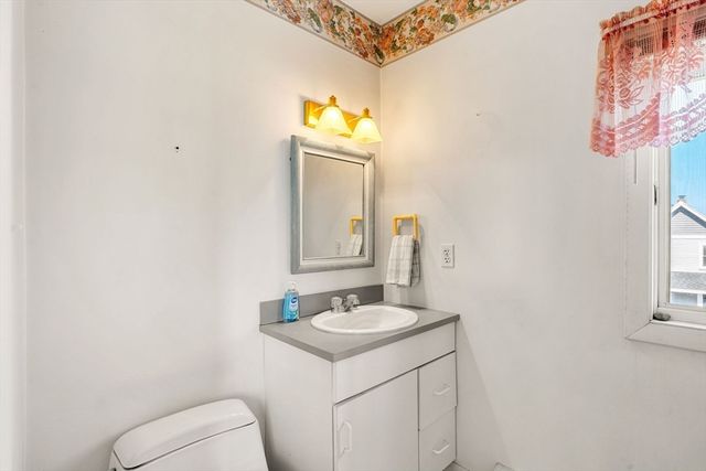 10 70th Street, Newburyport, MA 01950
