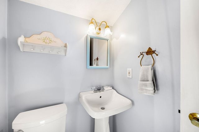 10 70th Street, Newburyport, MA 01950